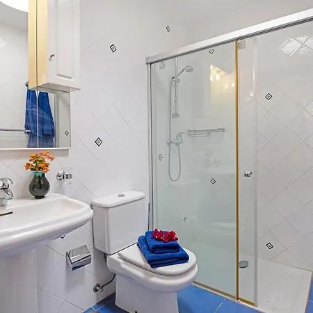 Апартаменти Puerto Chico X *